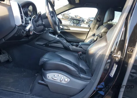 2014 Porsche Cayenne z USA, uszkodzony, nr VIN WP1AA2A2XELA92946